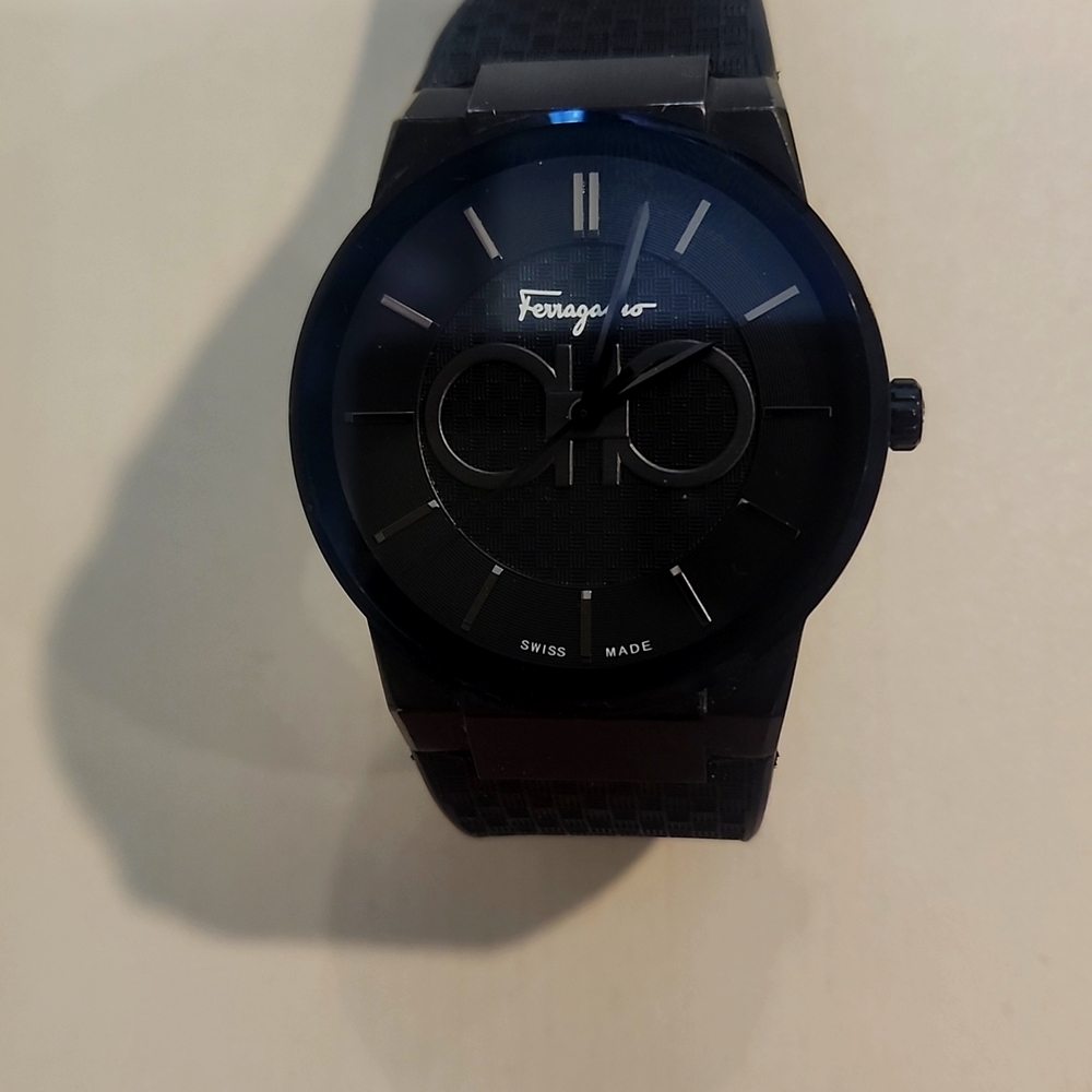 Salvatore ferragamo sapphire